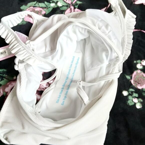 NWT Ribbed White One Piece SzSmall - Picture 5 of 5